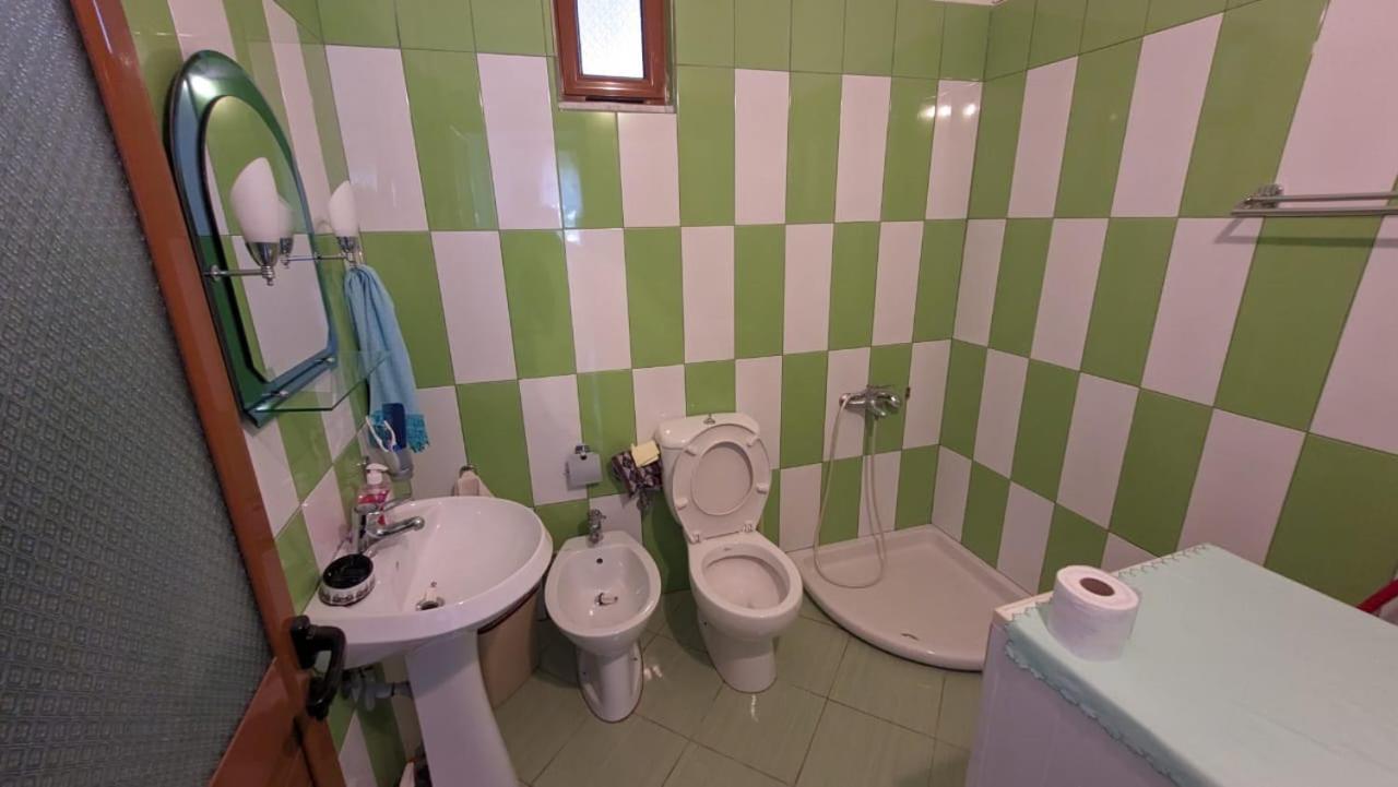 Hasani Apartments Sarandë Eksteriør billede