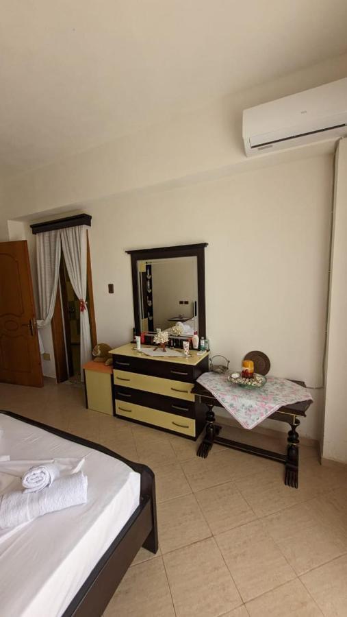 Hasani Apartments Sarandë Eksteriør billede