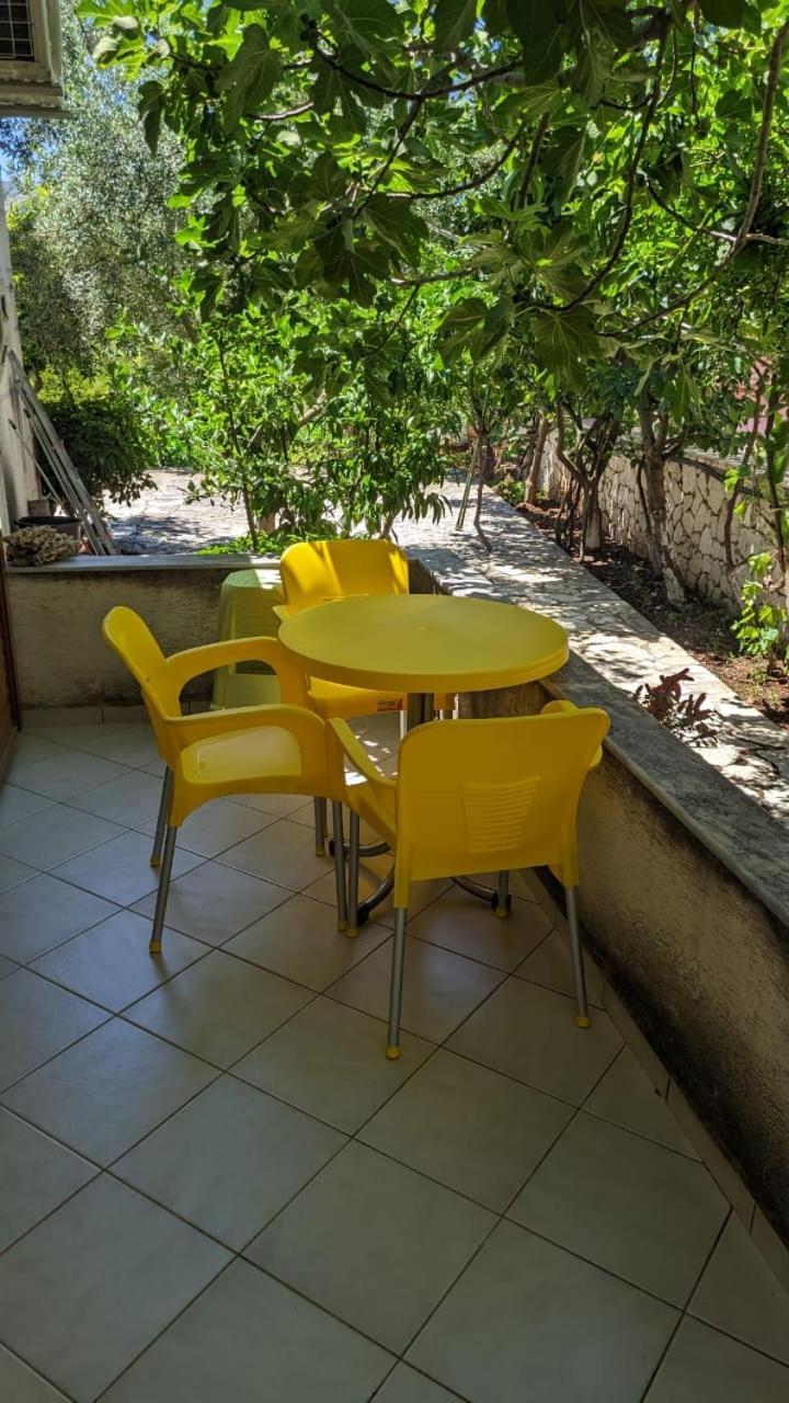 Hasani Apartments Sarandë Eksteriør billede